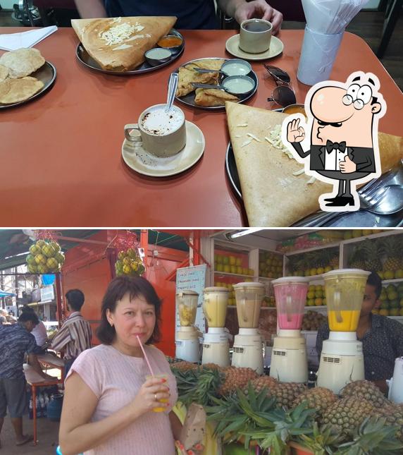 Here's a pic of M/S Cafe Corner