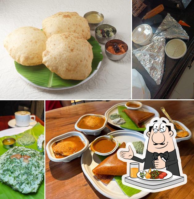 Food at Chalukya Samrat Cafe