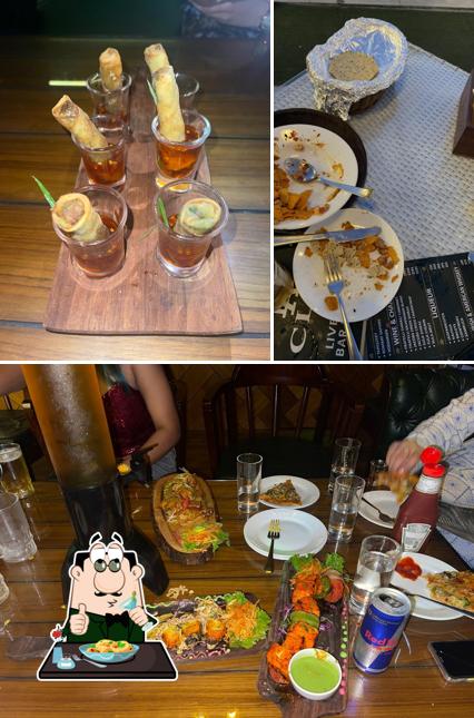 Food at LA CLUB Live Music Sky Lounge & Bar