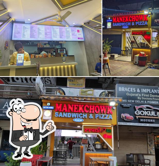 The interior of ManekChowk Sandwich and pizza Vastrapur