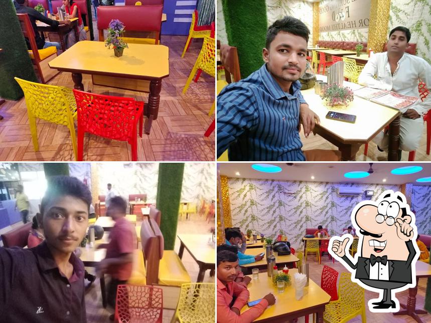 Selfie Restaurant