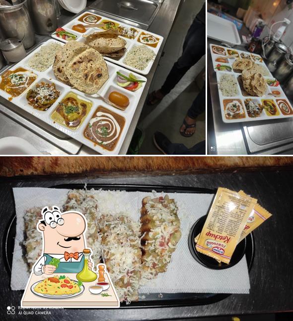 Food at Agarwal food court