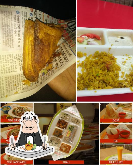 Food at Mahamaya Fast Food Unit