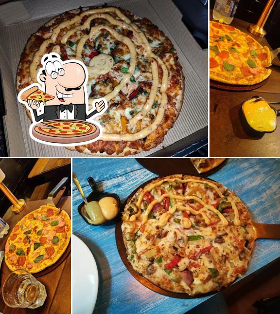 At Tossin Pizza Hill Road Bandra Best Pizza in Mumbai, you can order pizza