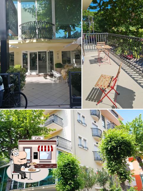 Goditi la vista dall'area esterna di Hotel B&B Aria di Mare