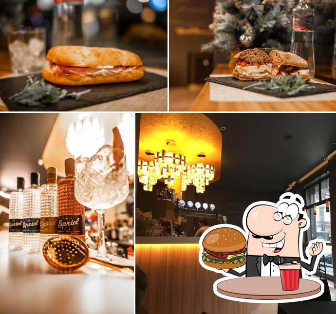 Prova un hamburger a Hemingway Café