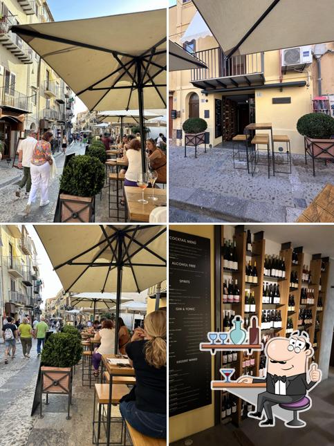 Gli interni di Enoteca Rossorubino di Valenziano Alessandro