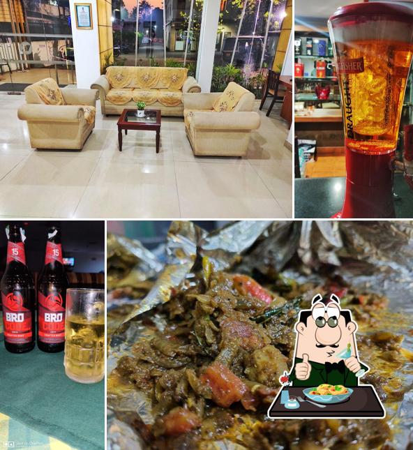 Food at Kallada Sangeetha Hotel