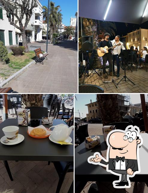Gli interni di Bar 83