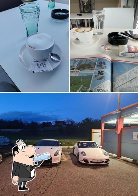 Tra le diverse cose da Mali Val si possono trovare la bevanda e esterno