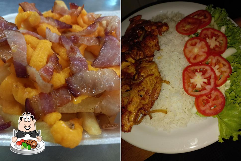 Peça refeições de carne no EL Sabor Restaurante Pizzaria