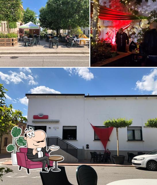 Bar Caffè della Piazza di Tognini Piera