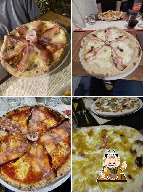 Ordina una pizza a Sa Tracca