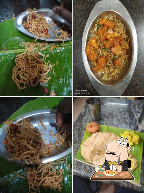 Pad thai at Durga Bhavan Restaurant