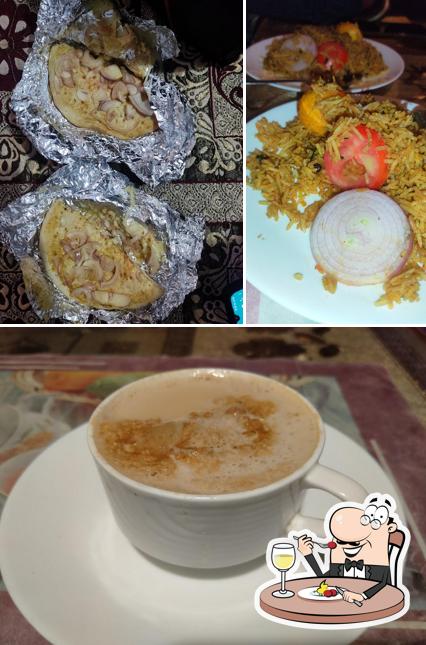 Among various things one can find food and beverage at Golden Place