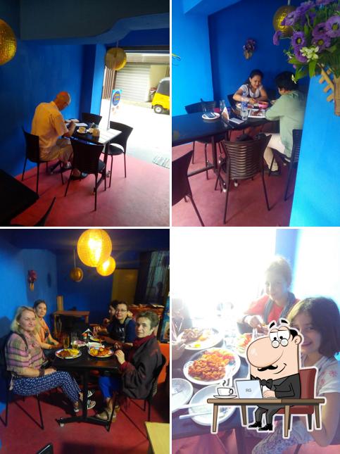 Johnny’s Corner Sea Food Restaurant