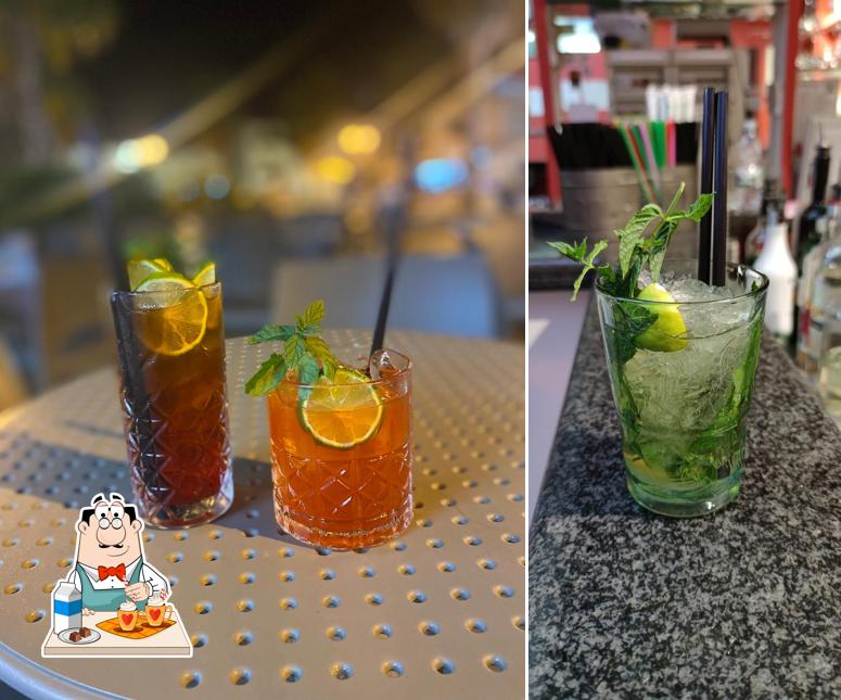 Goditi un drink a Bar Ignazio