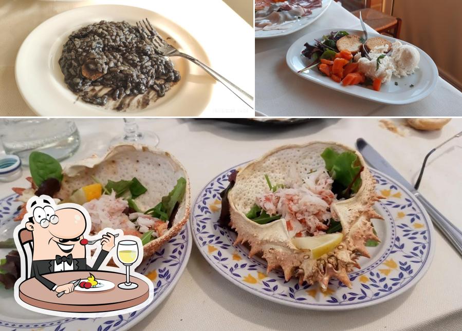 Cibo al Trattoria Alla Laguna
