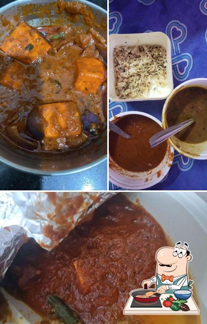 Chicken curry at Sunny dhaba