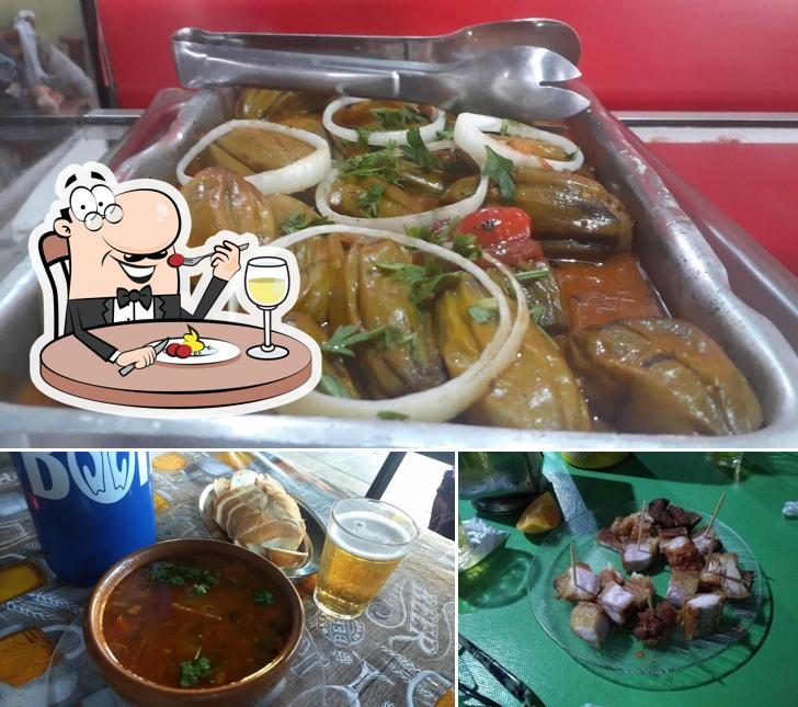 Comida em Bar do Dal