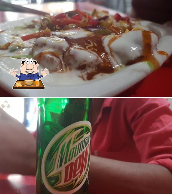 Meals at 9 Eleven Food Court