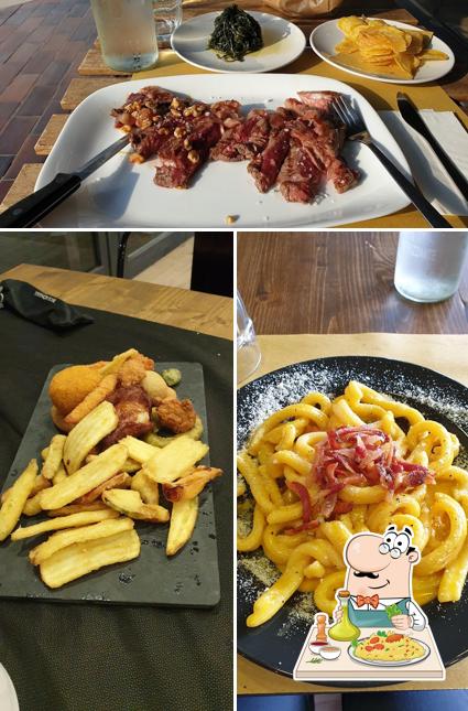 Cibo al COOKING -officina della pasta-