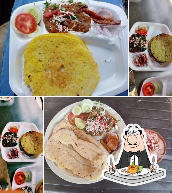 Food at Kashyap Chole Kulche
