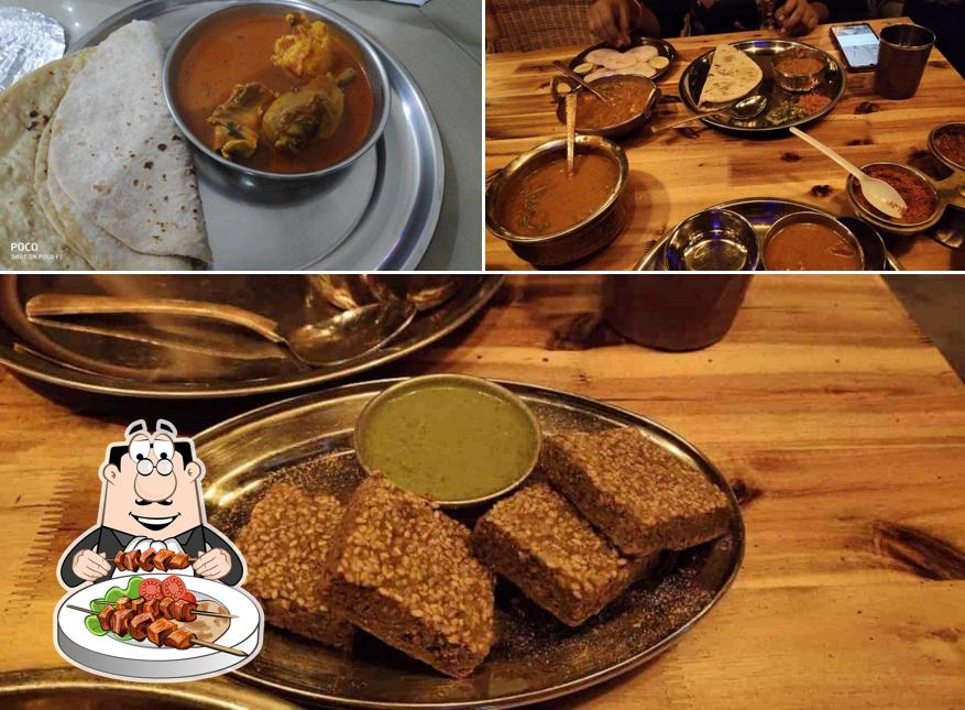 Food at Aamhi marathi