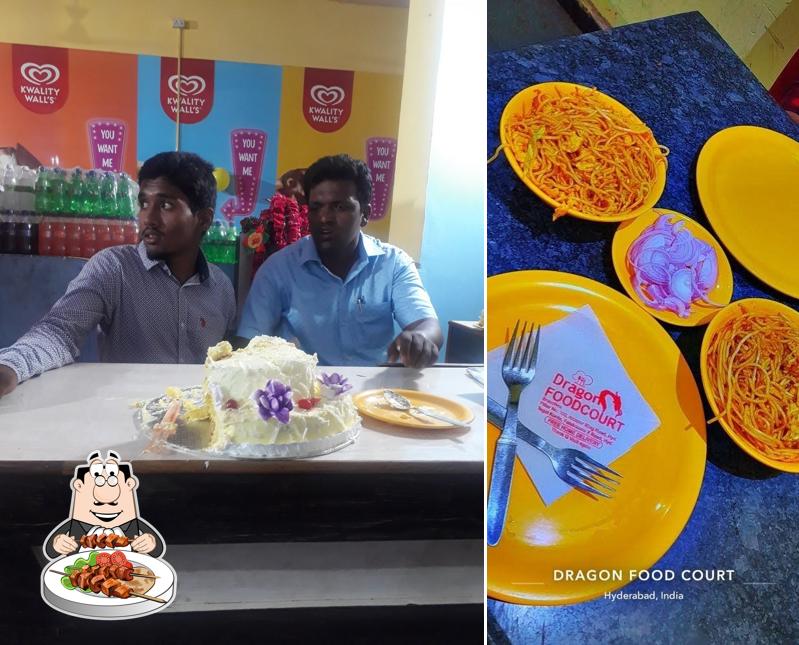 Food at DRAGON FOOD COURT