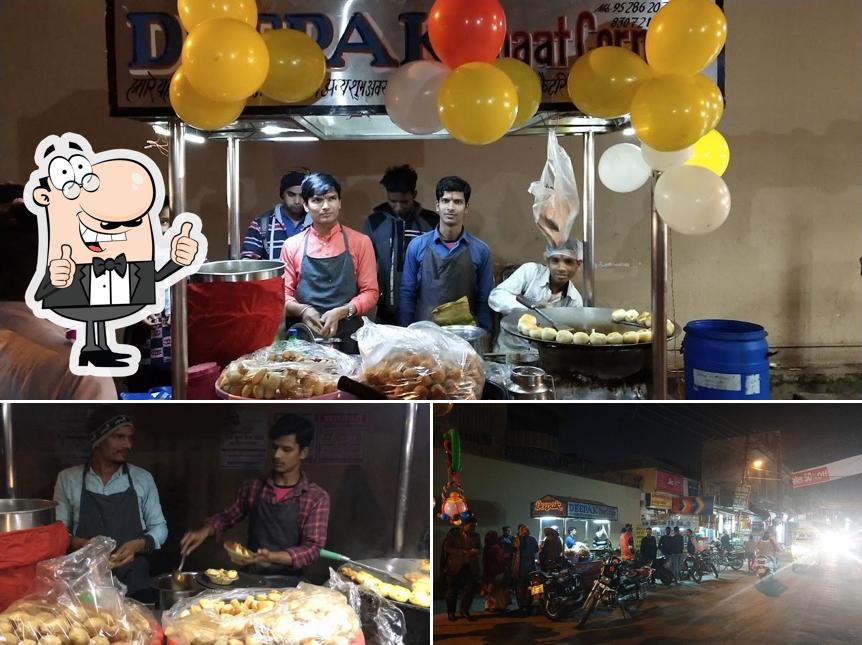 See this pic of Deepak chaat corner
