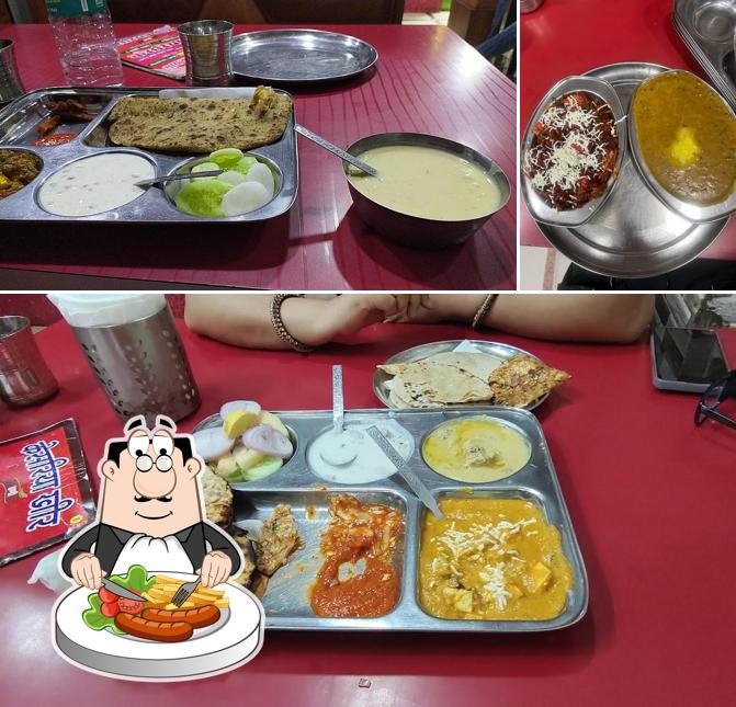 Food at Kesariya Dudh And Khatri Shudh Veshno Hotel And Restaurant