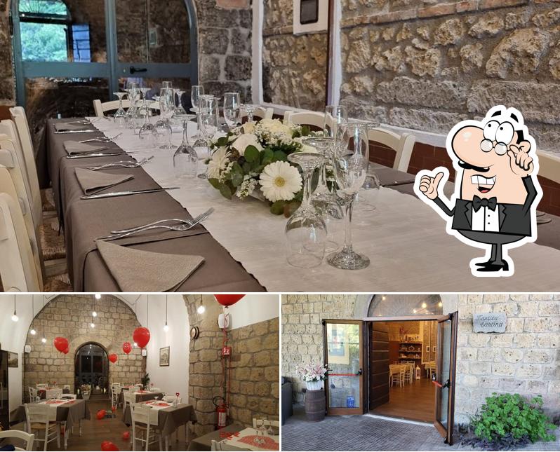 Gli interni di L' Antica Cantina