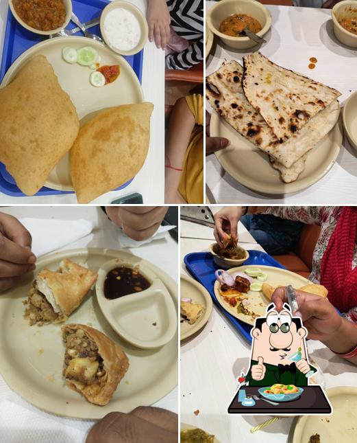 Food at Haldiram Bhujiawala