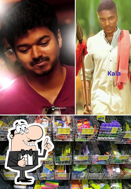 See this pic of Sri Balaji Hot Chips