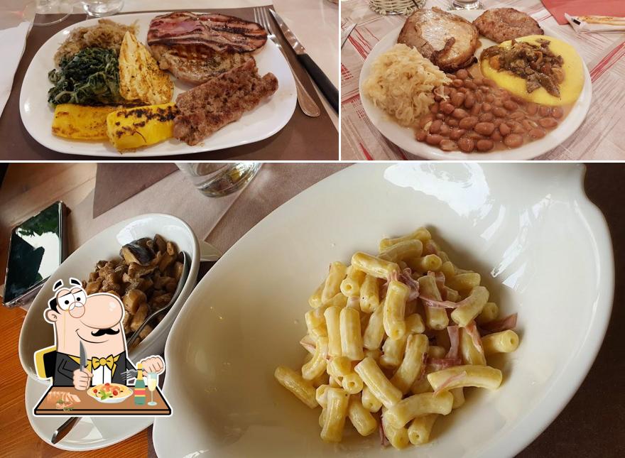 Platti al Pizzeria Ristorante Capanna Bianca