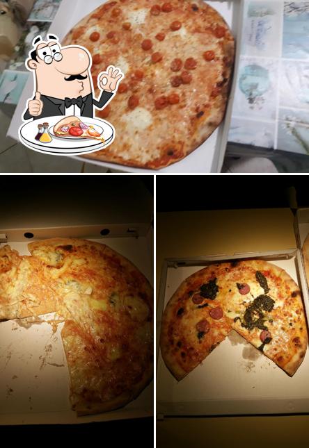 Ordina una pizza a antica pizzeria d'Aragona