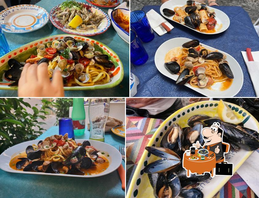 Cozze al Trattoria 'A figlia D 'A Maruzzara Napoli