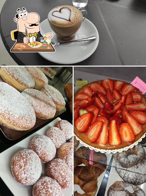 Platti al Caffetteria Pasticceria Chantilly