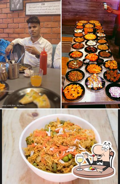 Meals at Pizza Zone Indore