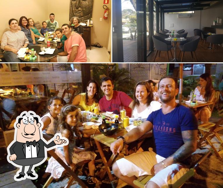 O interior do Imaginum Sushi