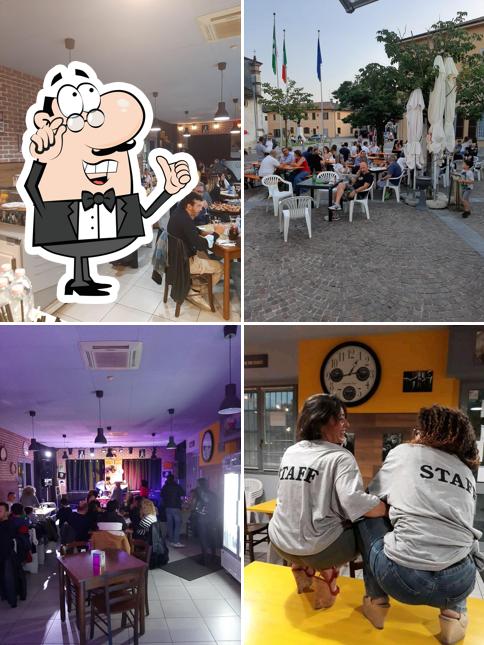 Gli interni di Caffe in Piazza da Tommy