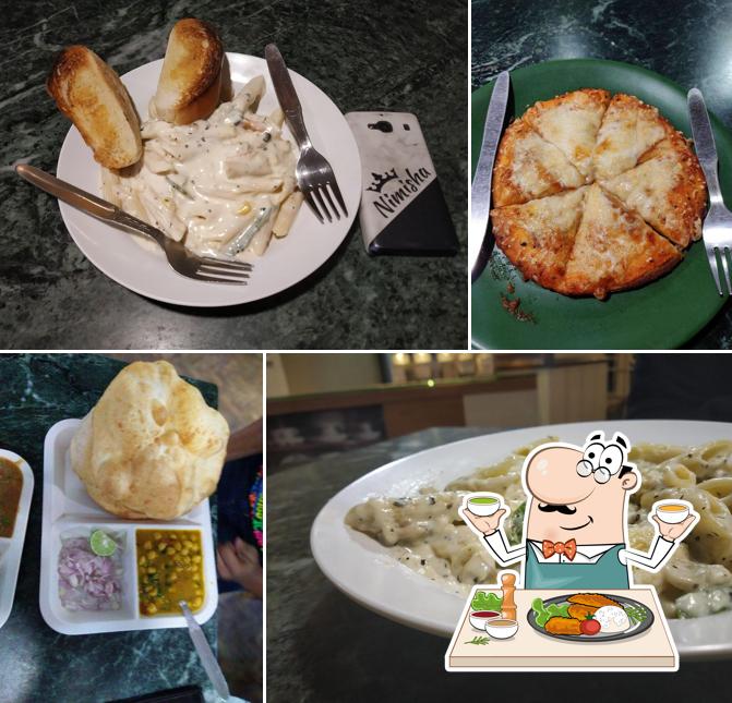 Meals at Frank Ross Cafe