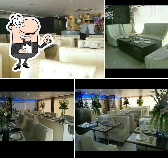 The interior of Lucknow Haat Restaurant