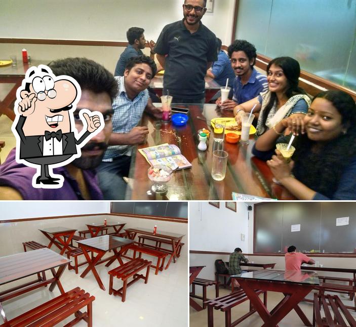 The interior of AL-LADHIDH FOOD CAFE (Kalady)
