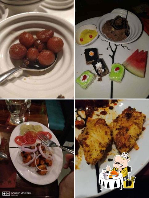 Food at Buddys Bar & Barbeque