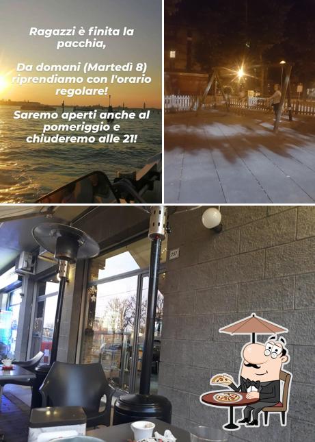 Gli esterni di Clementina Caffe' Di Franca Scandellari