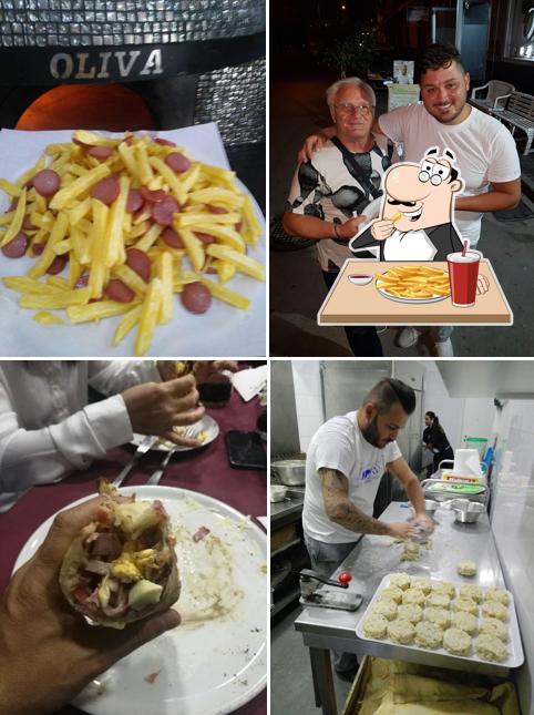 Assaggia un piatto di patatine a MóMagn-Pizzeria Arzano (NA)