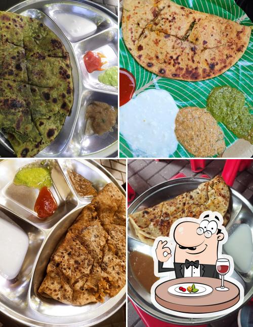 Meals at Aayushi Paratha Center