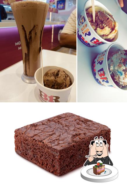 Chocolate cake at Baskin Robbins