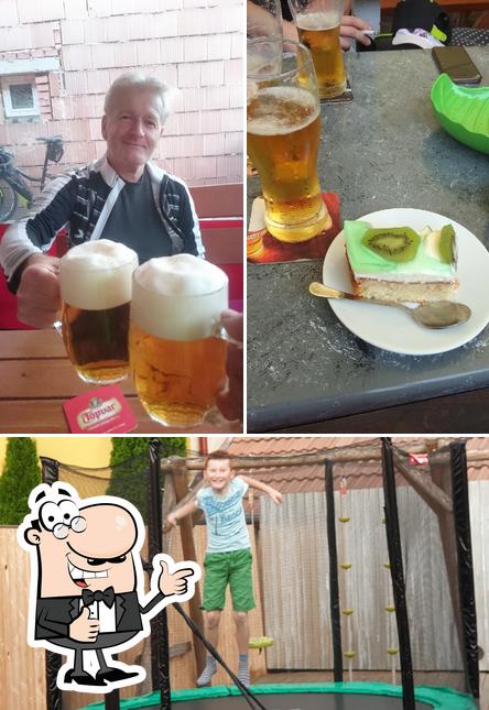 Bar Kamenec